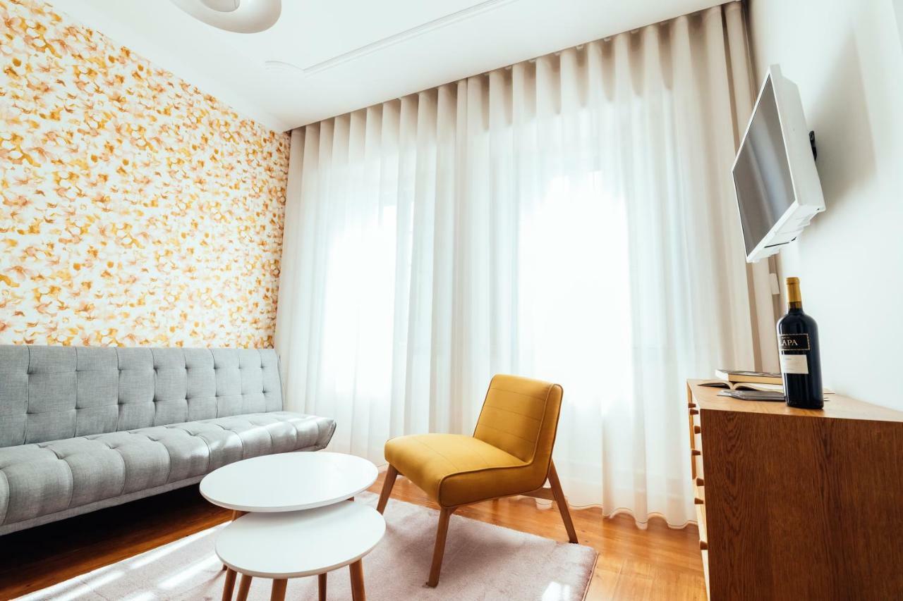 Bordallo'S Prime Apartments Caldas Da Rainha Bagian luar foto